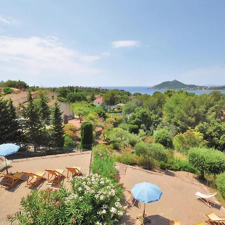 Domaine De La Bastide Dagay Апартаменты Сен-Рафаэль
