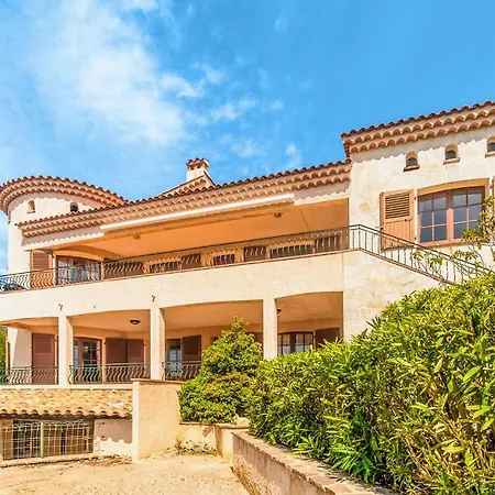Domaine De La Bastide D'a * Сен-Рафаэль
