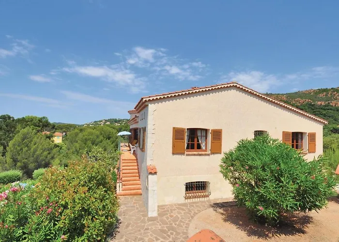 Domaine De La Bastide D'a Saint-Raphaël